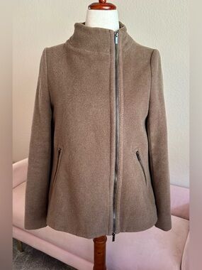 BCBG Maxazria Jacket Taupe Wool Cashmere Women’s Sz M Coat Contemporary Luxury